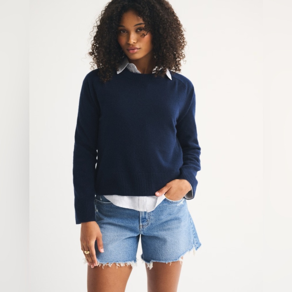 Abercrombie & Fitch | Curve Love High Rise Dad Short Medium Wash Destroy